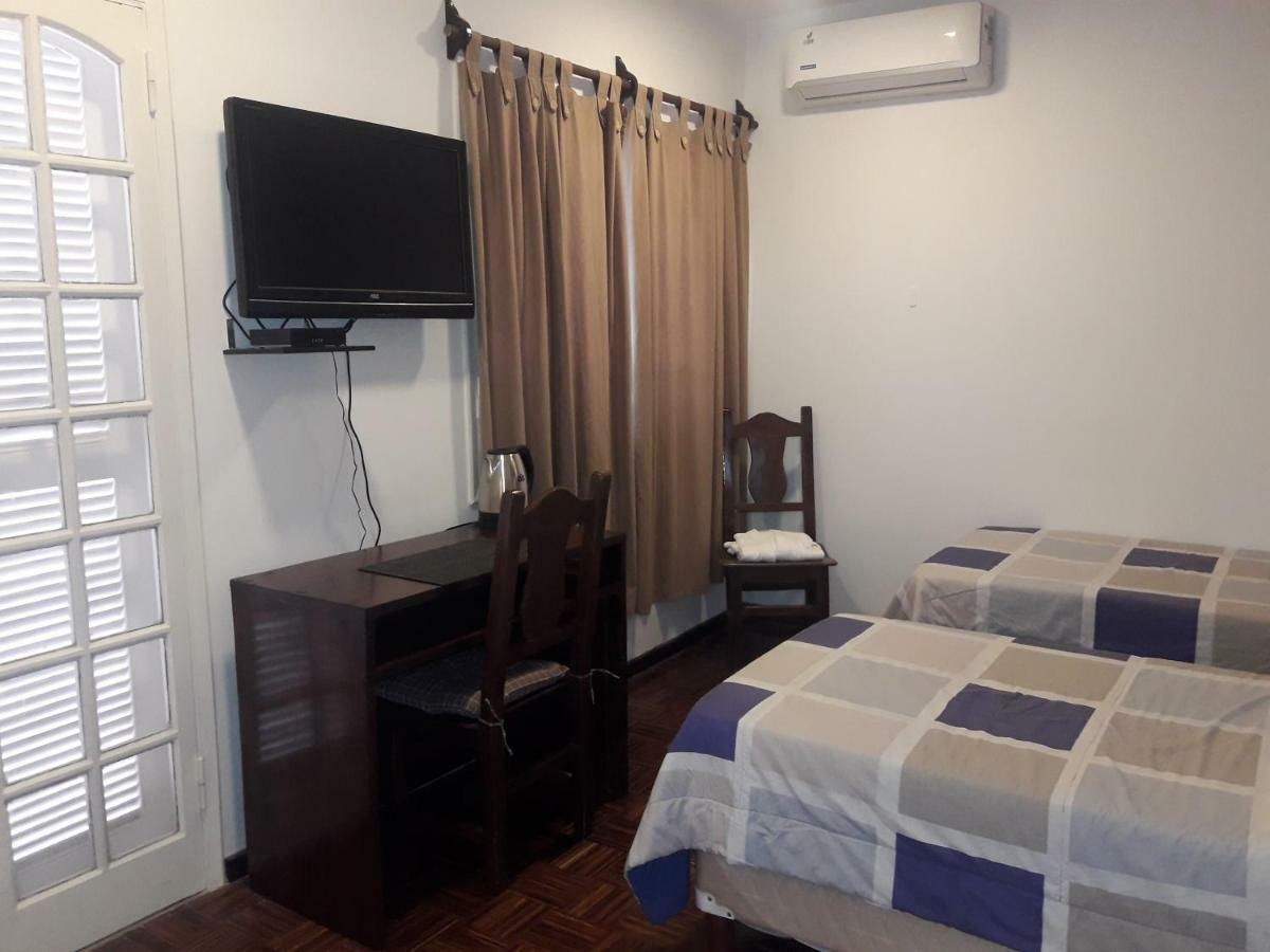 Hotel Casa Jardin Asuncion Luaran gambar