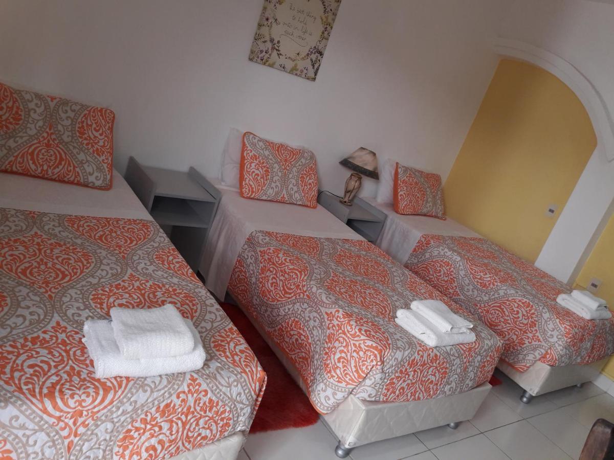Hotel Casa Jardin Asuncion Luaran gambar